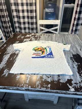 2010 FIFA World Cup South Africa Official Licensed T-Shirt White XL